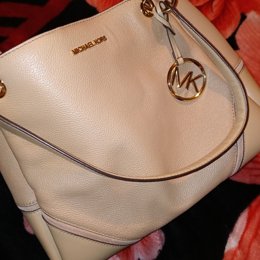 Mk shoulderbag